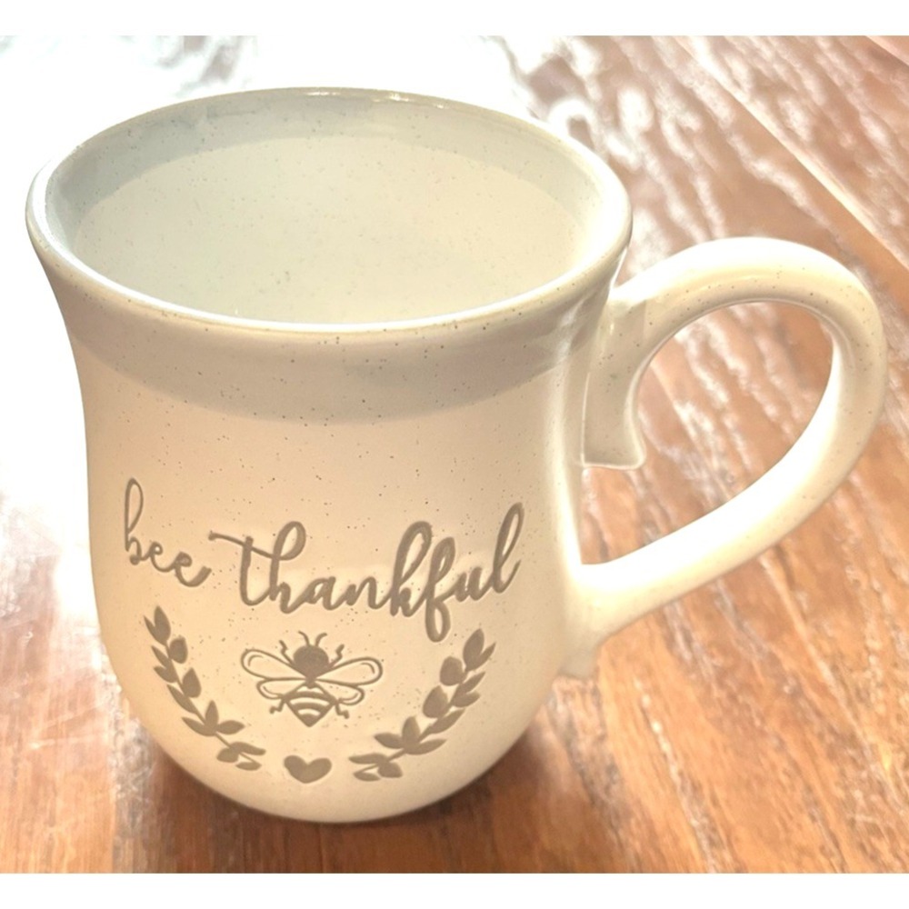 Potter's Corner Bee Thankful Large Ceramic Stoneware Coffee Mug, 5" Tall